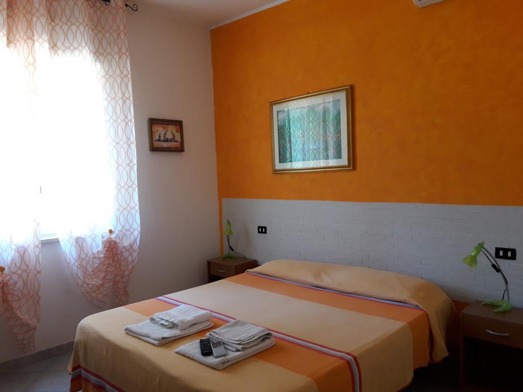 Bed and Breakfast Solerosa Fondi Exterior foto